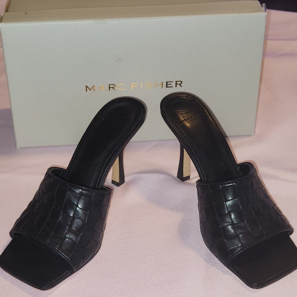 Marc Fischer Black Leather  Mule